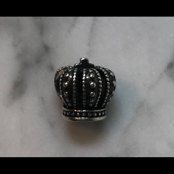 Authentic PANDORA crown charm - Picture 1 of 4